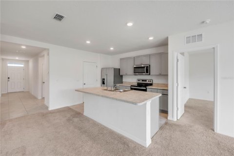 Villa ou maison à louer à New Smyrna Beach, Floride: 3 chambres, 157 m2 № 2388820 - photo 5