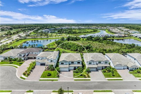 Villa ou maison à vendre à Lakewood Ranch, Floride: 6 chambres, 494.52 m2 № 2199346 - photo 4