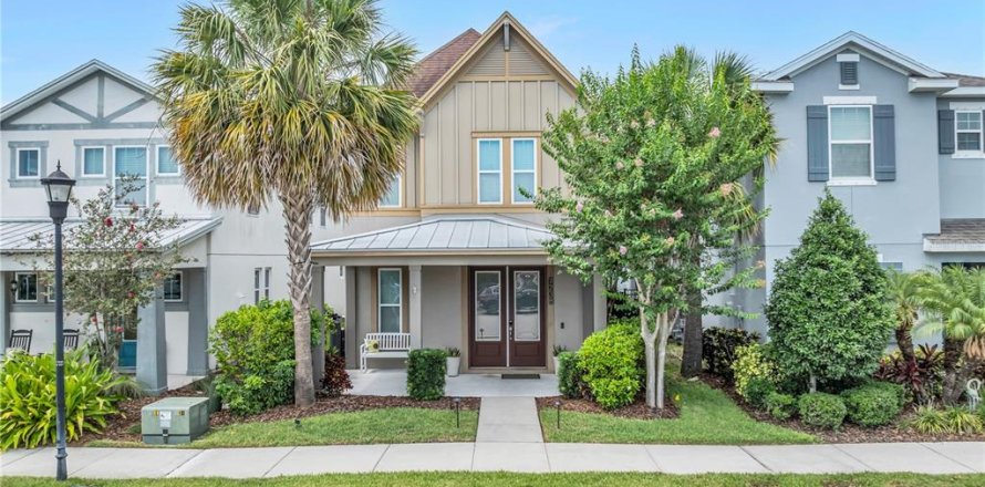 House in Apollo Beach, Florida 3 bedrooms, 211.63 sq.m. № 1747042