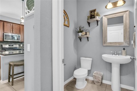 House in Apollo Beach, Florida 3 bedrooms, 211.63 sq.m. № 1747042 - photo 7