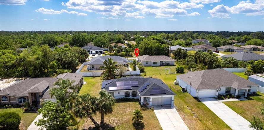 Villa ou maison à North Port, Floride 3 chambres, 126.81 m2 № 1720725