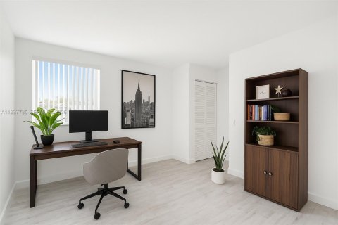 Villa ou maison à vendre à Weston, Floride: 5 chambres № 1995411 - photo 30