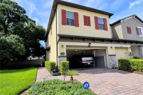 Touwnhouse à vendre à Orlando, Floride: 3 chambres, 160.44 m2 № 1916547 - photo 2