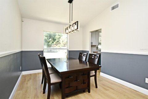House in Sanford, Florida 3 bedrooms, 124.4 sq.m. № 1838993 - photo 9