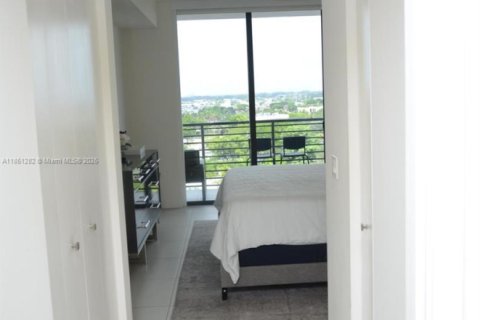 Condo in Doral, Florida, 2 bedrooms  № 1855332 - photo 23