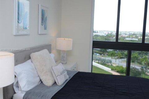 Condo in Doral, Florida, 2 bedrooms  № 1855332 - photo 26