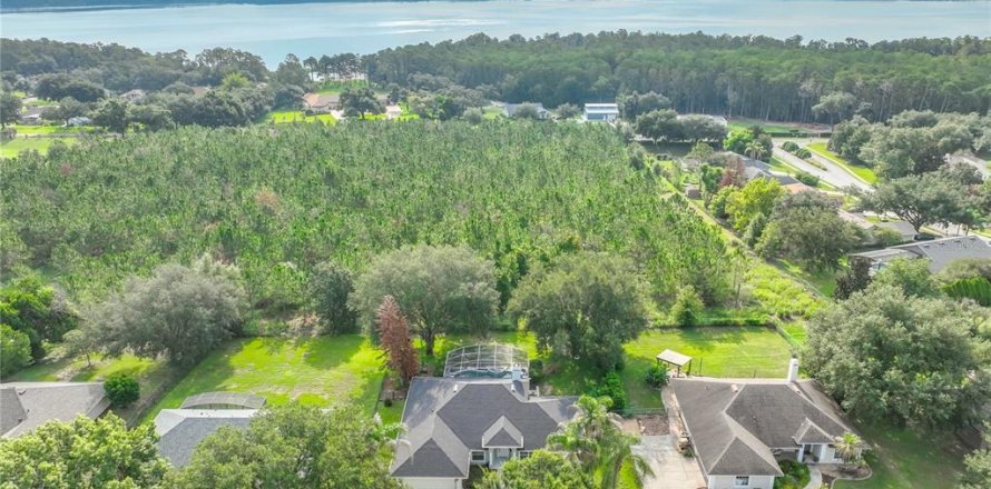 Villa ou maison à Clermont, Floride 3 chambres, 168.52 m2 № 2203154