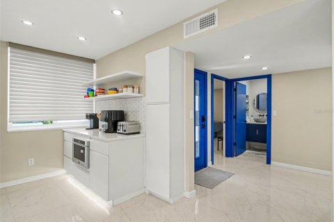 Copropriété à vendre à Longboat Key, Floride: 2 chambres, 135.27 m2 № 2372883 - photo 14