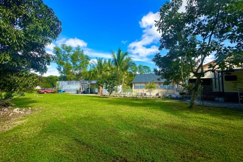 Casa en venta en The Acreage, Florida, 4 dormitorios, 292.92 m2 № 954621 - foto 1