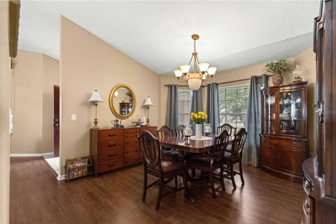 House in Ocala, Florida 3 bedrooms, 173.73 sq.m. № 2389292 - photo 13