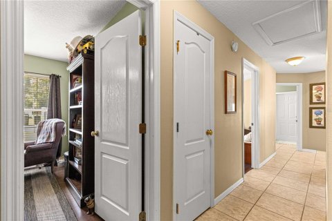 House in Ocala, Florida 3 bedrooms, 173.73 sq.m. № 2389292 - photo 25