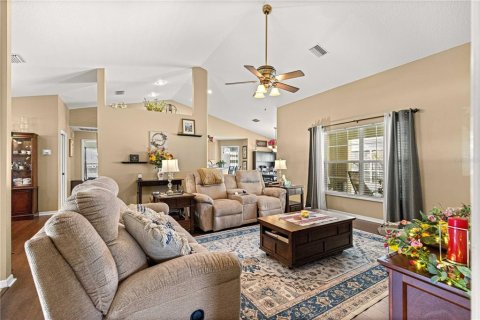 House in Ocala, Florida 3 bedrooms, 173.73 sq.m. № 2389292 - photo 9
