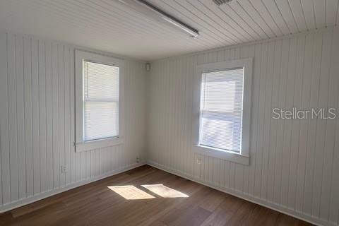 Propiedad comercial en alquiler en Bunnell, Florida, 107.49 m2 № 1587438 - foto 15