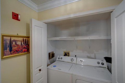 Купить кондоминиум в Киссимми, Флорида 7 комнат, 91.97м2, № 1907559 - фото 30