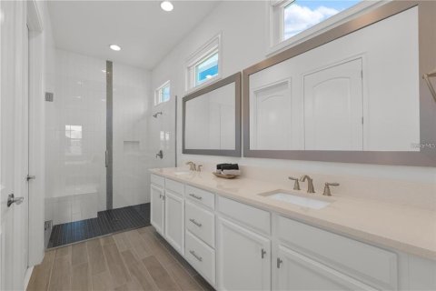 Villa ou maison à louer à Orlando, Floride: 3 chambres, 150.22 m2 № 2151064 - photo 15