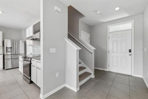 House in Wimauma, Florida 4 bedrooms, 215.9 sq.m. № 2224421 - photo 6