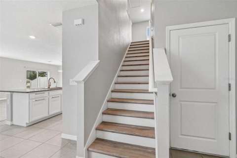 House in Wimauma, Florida 4 bedrooms, 215.9 sq.m. № 2224421 - photo 21