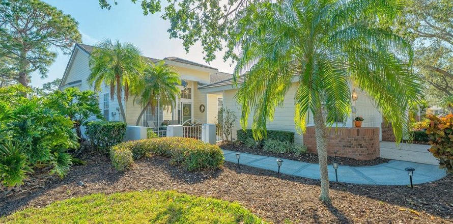 Casa en University Park, Florida 2 dormitorios, 149.48 m2 № 1557931