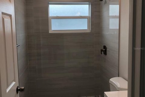 Casa en alquiler en Sarasota, Florida, 3 dormitorios, 155.33 m2 № 2106168 - foto 11