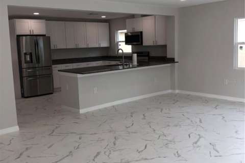 Casa en alquiler en Sarasota, Florida, 3 dormitorios, 155.33 m2 № 2106168 - foto 7