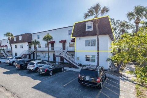 Condo in Tampa, Florida, 2 bedrooms  № 2099258
