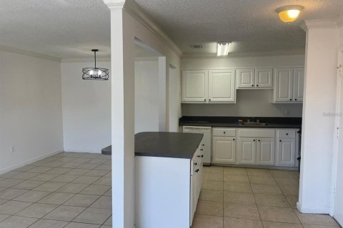 Condominio en alquiler en Maitland, Florida, 2 dormitorios, 97.64 m2 № 1823106 - foto 2