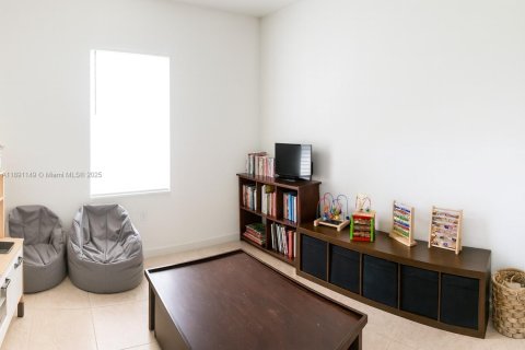 Villa ou maison à vendre à Homestead, Floride: 4 chambres, 284.1 m2 № 1948091 - photo 5