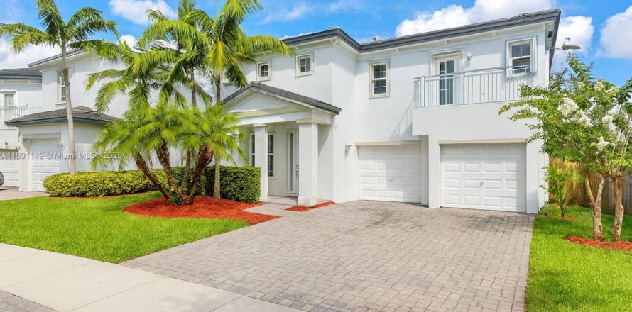 Villa ou maison à Homestead, Floride 4 chambres, 284.1 m2 № 1948091