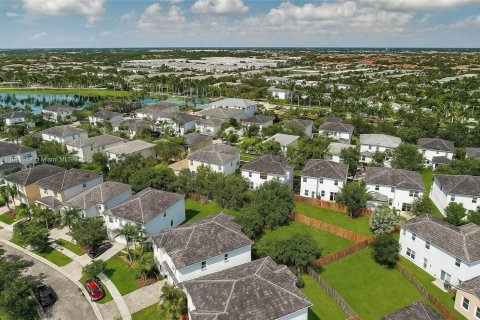 Villa ou maison à vendre à Homestead, Floride: 4 chambres, 284.1 m2 № 1948091 - photo 13