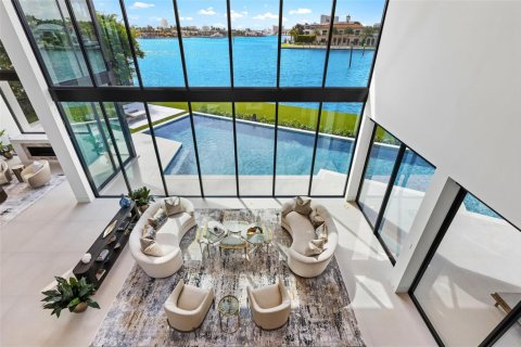 Casa en venta en Fort Lauderdale, Florida, 6 dormitorios, 943.89 m2 № 2246573 - foto 25