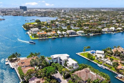 Casa en venta en Fort Lauderdale, Florida, 6 dormitorios, 943.89 m2 № 2246573 - foto 5