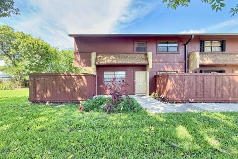 Copropriété à vendre à Miami, Floride: 2 chambres, 123.56 m2 № 2015896 - photo 26