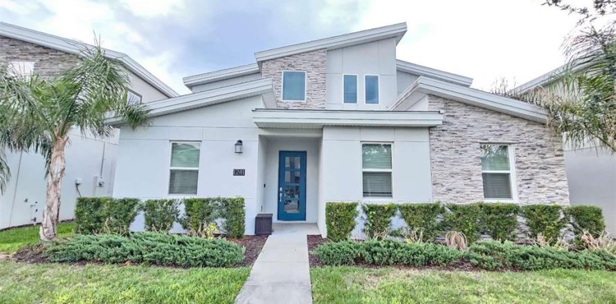 Villa ou maison à Davenport, Floride 7 chambres, 373.37 m2 № 2102497