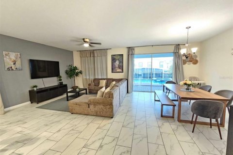 Villa ou maison à vendre à Davenport, Floride: 7 chambres, 373.37 m2 № 2102497 - photo 7