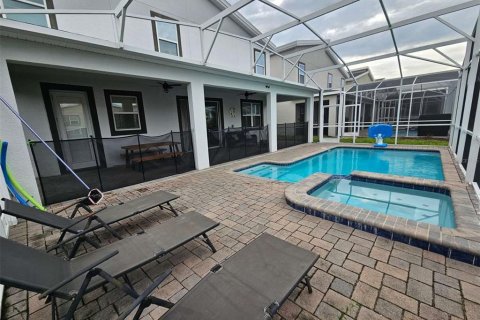 Villa ou maison à vendre à Davenport, Floride: 7 chambres, 373.37 m2 № 2102497 - photo 2