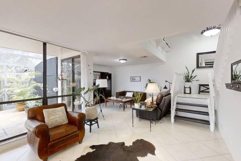 Купить кондоминиум в Бока-Ратон, Флорида 3 комнаты, 134.89м2, № 2147189 - фото 2