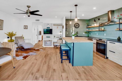 Condo in Indian River Shores, Florida, 1 bedroom № 2078222 - photo 10