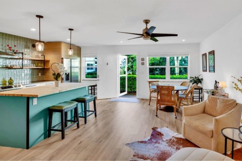 Condo in Indian River Shores, Florida, 1 bedroom № 2078222 - photo 3