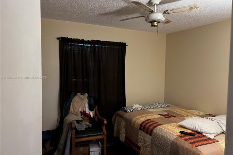 Copropriété à vendre à Lauderdale Lakes, Floride: 2 chambres № 2089059 - photo 7