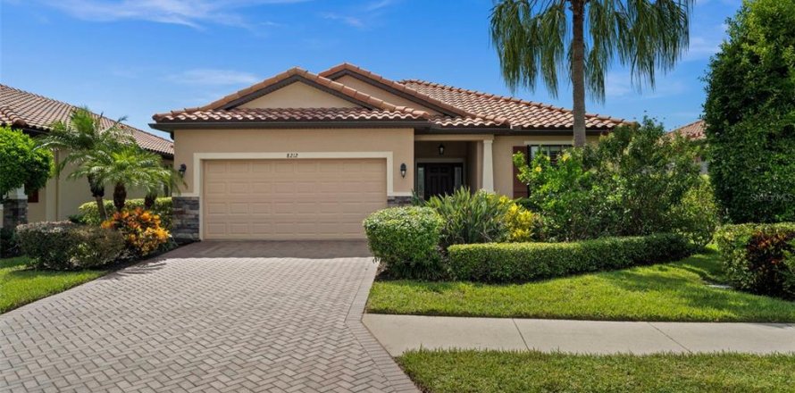 Villa ou maison à Sarasota, Floride 3 chambres, 167.6 m2 № 2358843