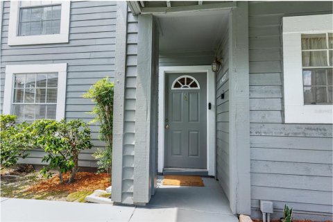 Copropriété à vendre à Tampa, Floride: 2 chambres, 98.48 m2 № 2206467 - photo 2