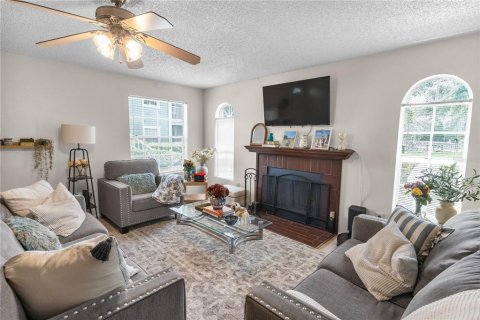 Copropriété à vendre à Tampa, Floride: 2 chambres, 98.48 m2 № 2206467 - photo 5
