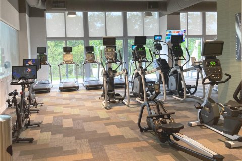 Copropriété à louer à North Miami Beach, Floride: 2 chambres, 103.59 m2 № 2002546 - photo 18