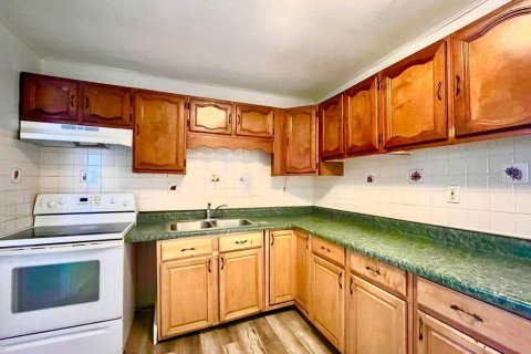 Casa en alquiler en Tampa, Florida, 2 dormitorios, 98.66 m2 № 2096621 - foto 6