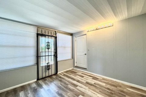 Casa en alquiler en Tampa, Florida, 2 dormitorios, 98.66 m2 № 2096621 - foto 12