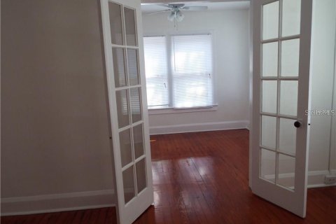 Apartamento en alquiler en Sarasota, Florida, 1 dormitorio, 46.45 m2 № 1876835 - foto 5