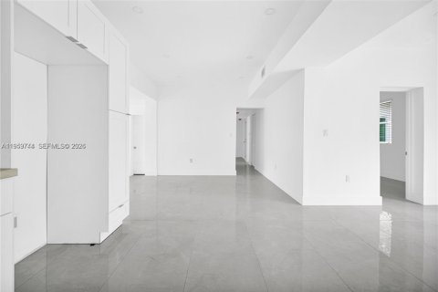 Villa ou maison à vendre à Miami Gardens, Floride: 4 chambres, 106.19 m2 № 2009652 - photo 24