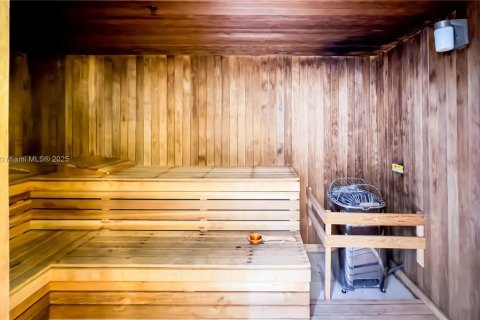 Condominio en venta en Aventura, Florida, 2 dormitorios, 116.78 m2 № 1962292 - foto 28