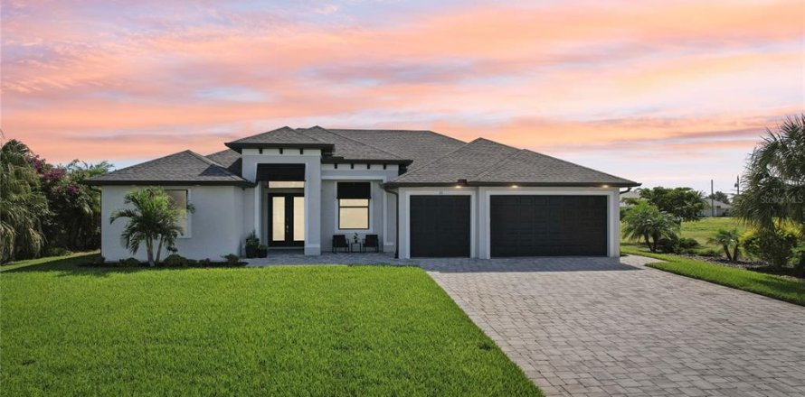 Villa ou maison à Rotonda, Floride 3 chambres, 207.64 m2 № 2219777