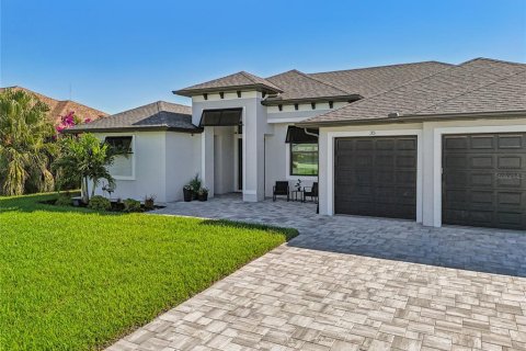 Villa ou maison à vendre à Rotonda, Floride: 3 chambres, 207.64 m2 № 2219777 - photo 6